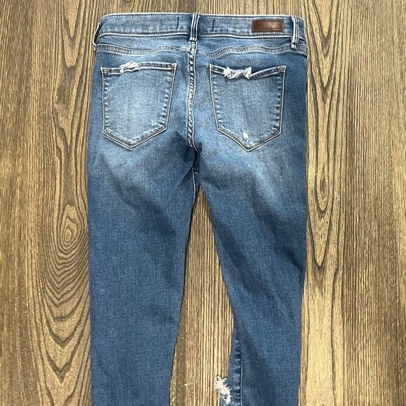 Abercrombie & Fitch The Super Skinny Jeans Mid Rise Ripped Medium Wash Size 27/4 - Picture 11 of 11